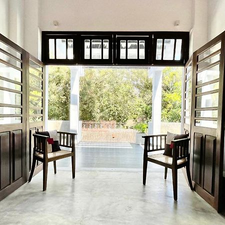 Isana Beach House Tangalle Bagian luar foto