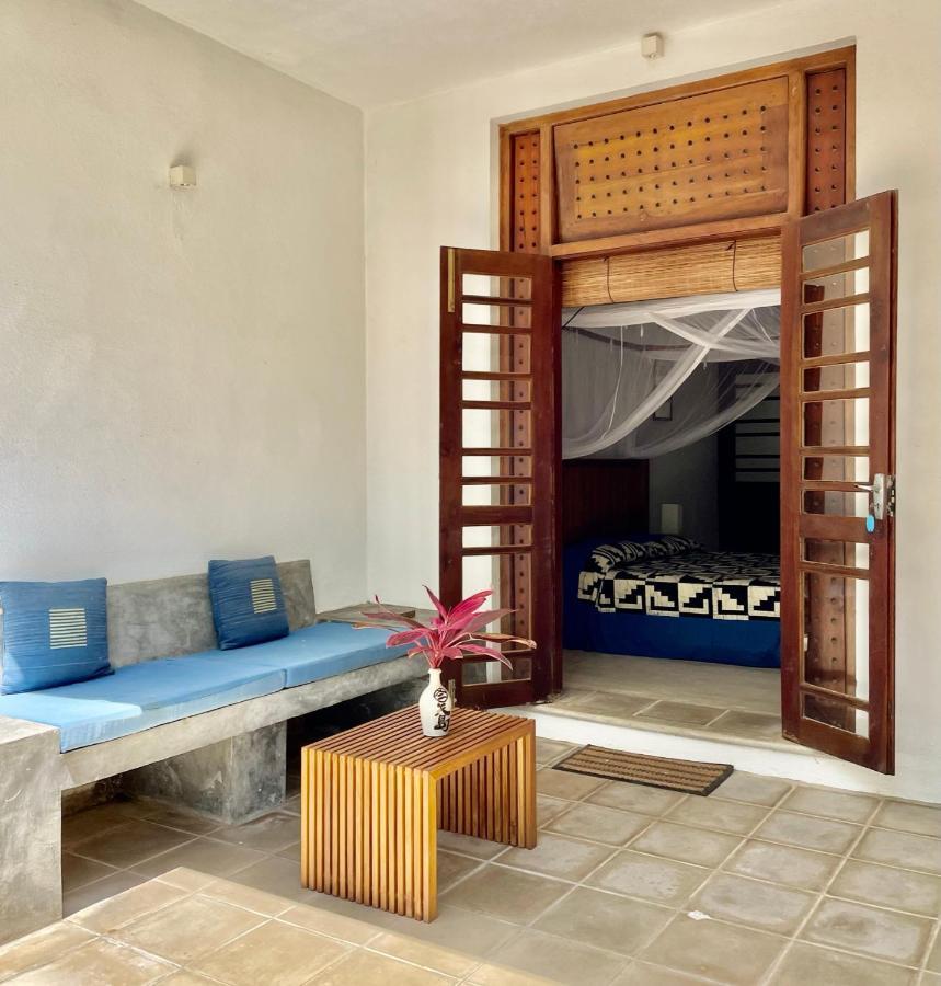 Isana Beach House Tangalle Bagian luar foto