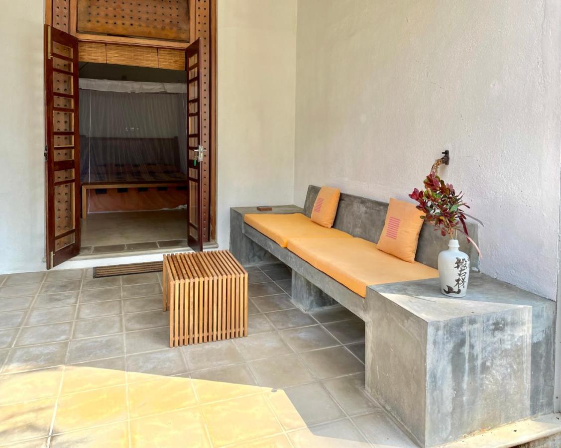 Isana Beach House Tangalle Bagian luar foto