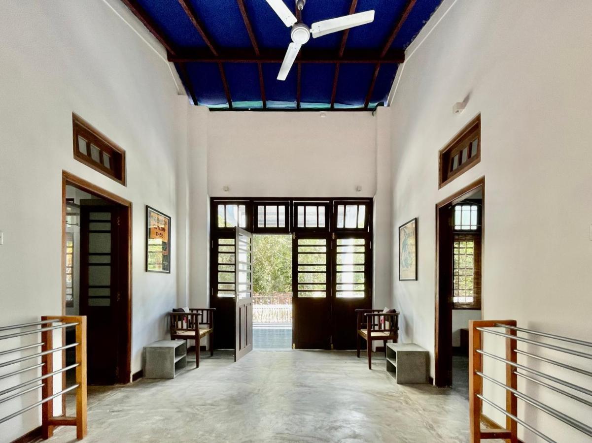 Isana Beach House Tangalle Bagian luar foto