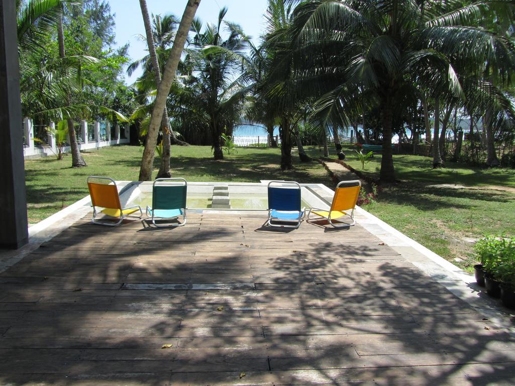 Isana Beach House Tangalle Bagian luar foto